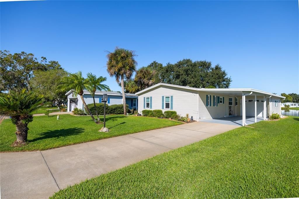 Active With Contract: $270,000 (2 beds, 2 baths, 1393 Square Feet)