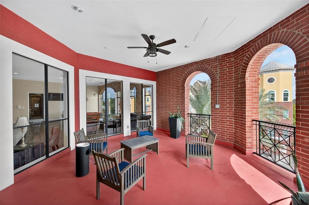 Active With Contract: $200,000 (1 beds, 1 baths, 1044 Square Feet)