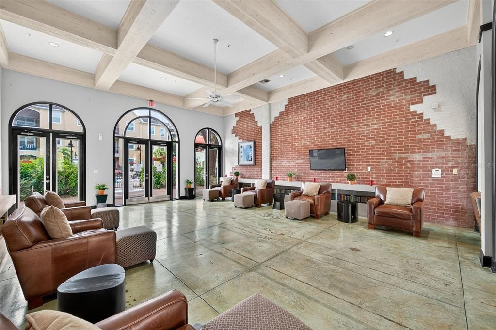 Active With Contract: $200,000 (1 beds, 1 baths, 1044 Square Feet)