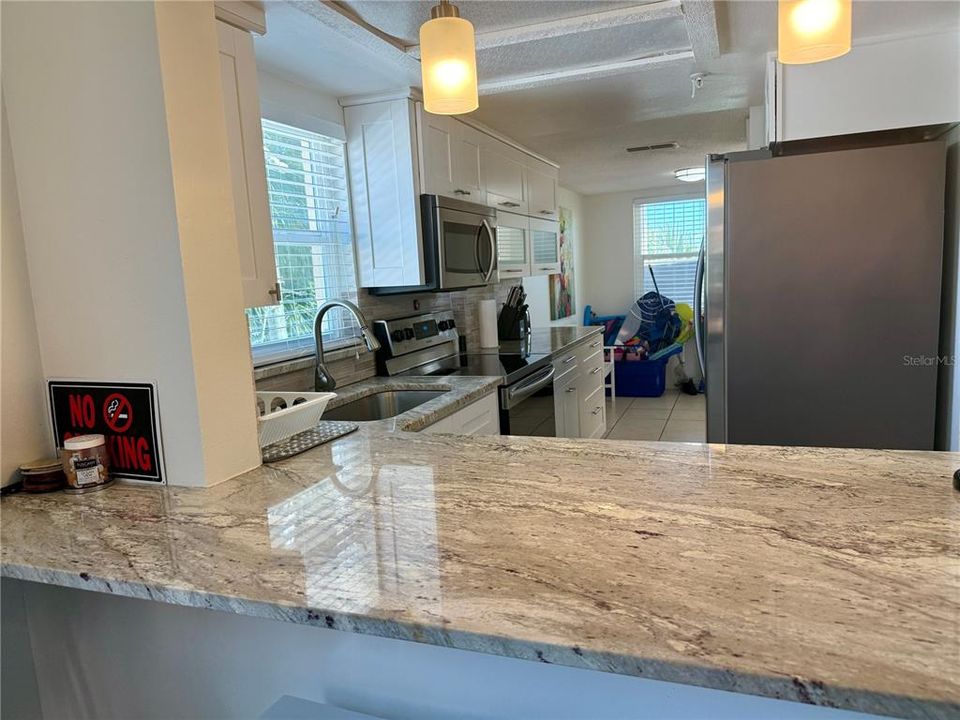 For Rent: $4,000 (2 beds, 2 baths, 1155 Square Feet)