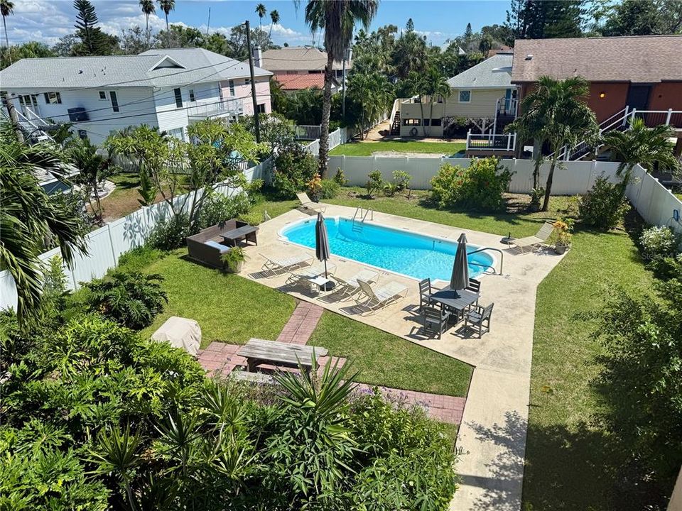 For Rent: $4,000 (2 beds, 2 baths, 1155 Square Feet)