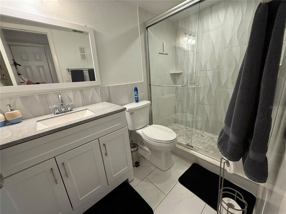 For Rent: $4,000 (2 beds, 2 baths, 1155 Square Feet)