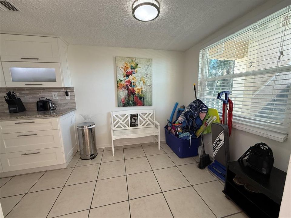 For Rent: $4,000 (2 beds, 2 baths, 1155 Square Feet)