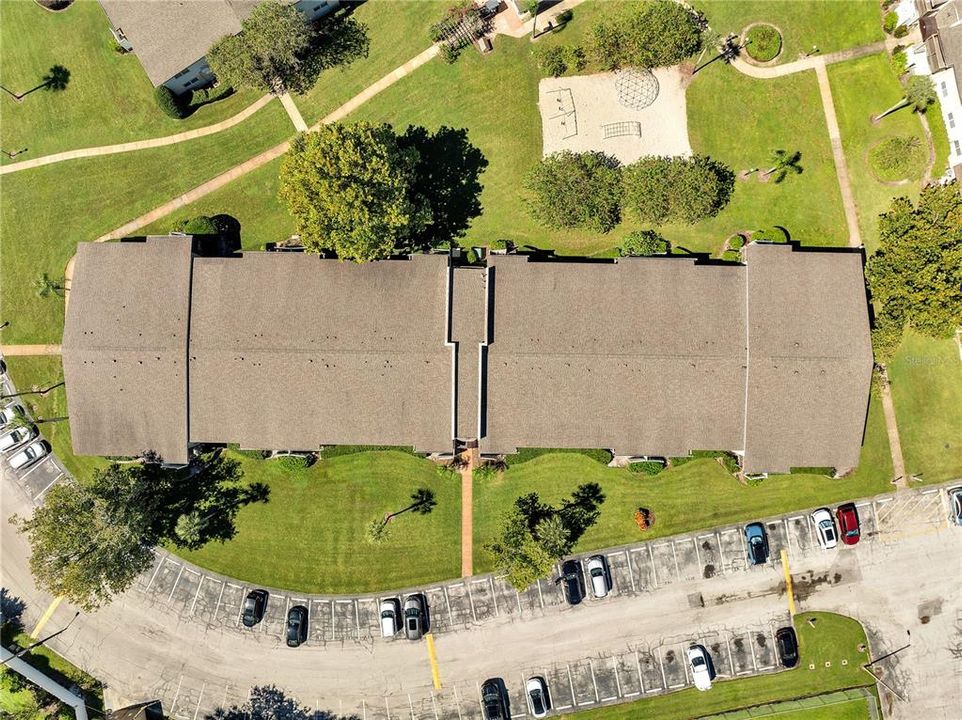 For Sale: $130,000 (2 beds, 1 baths, 881 Square Feet)