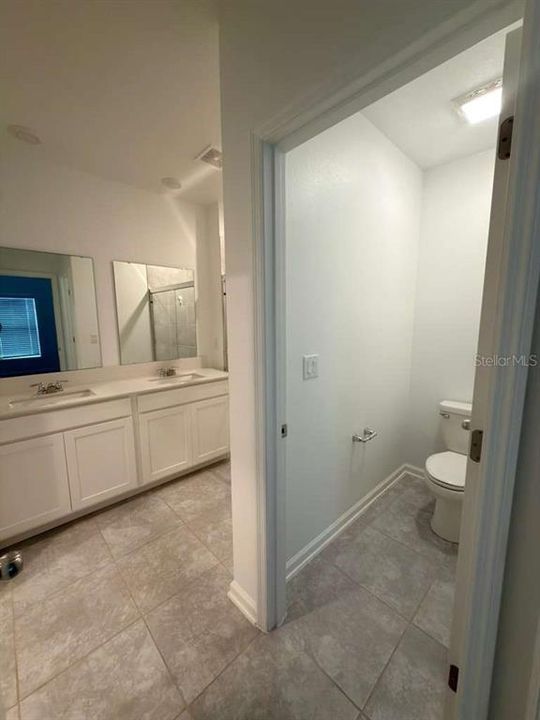 For Rent: $1,900 (3 beds, 2 baths, 1432 Square Feet)