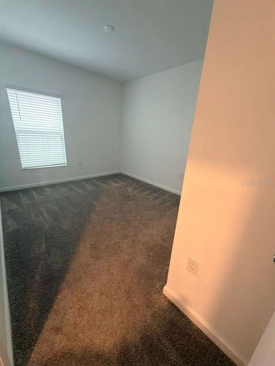 For Rent: $1,900 (3 beds, 2 baths, 1432 Square Feet)