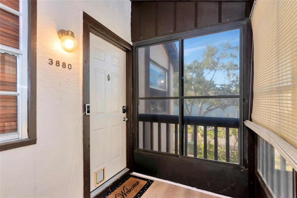 На продажу: $155,000 (2 спален, 2 ванн, 912 Квадратных фут)