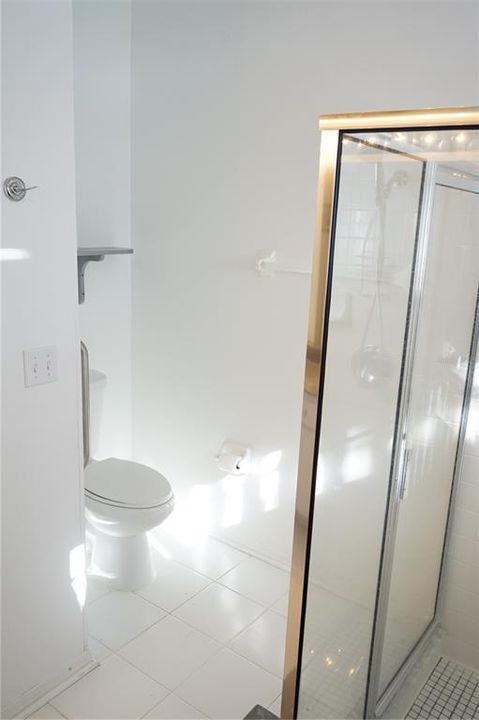 For Sale: $212,000 (2 beds, 2 baths, 1277 Square Feet)