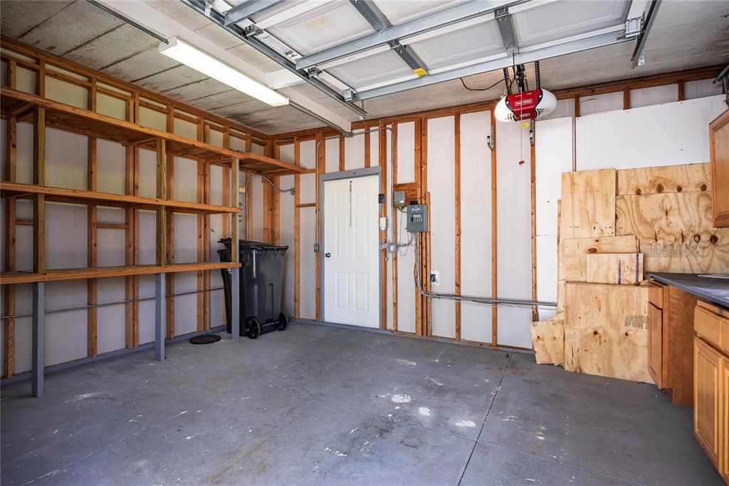 待售: $248,000 (3 贝兹, 2 浴室, 1566 平方英尺)