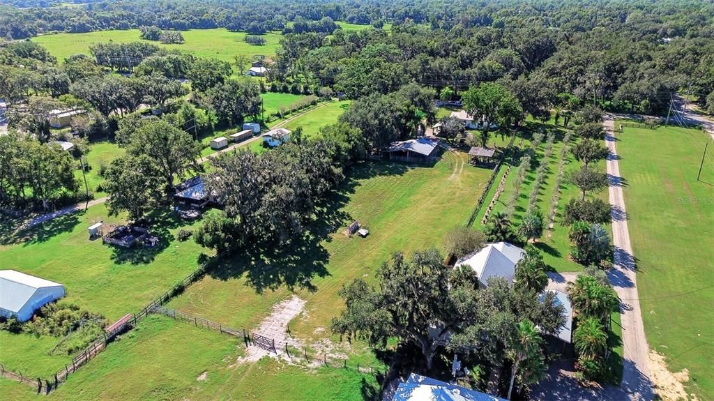 待售: $650,900 (3 贝兹, 1 浴室, 1728 平方英尺)