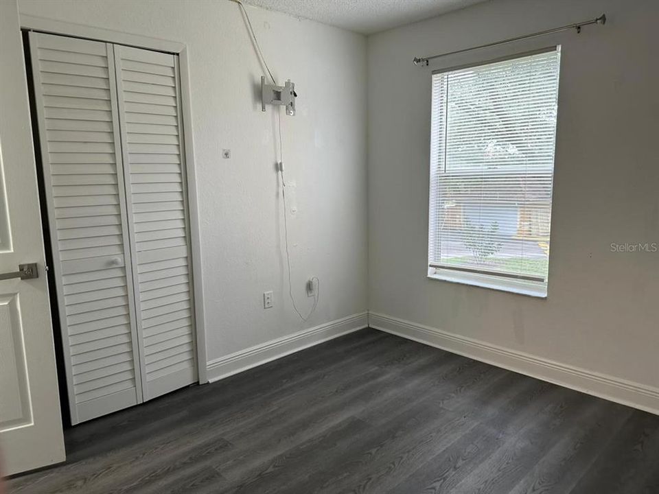 出租: $1,600 (2 贝兹, 1 浴室, 774 平方英尺)