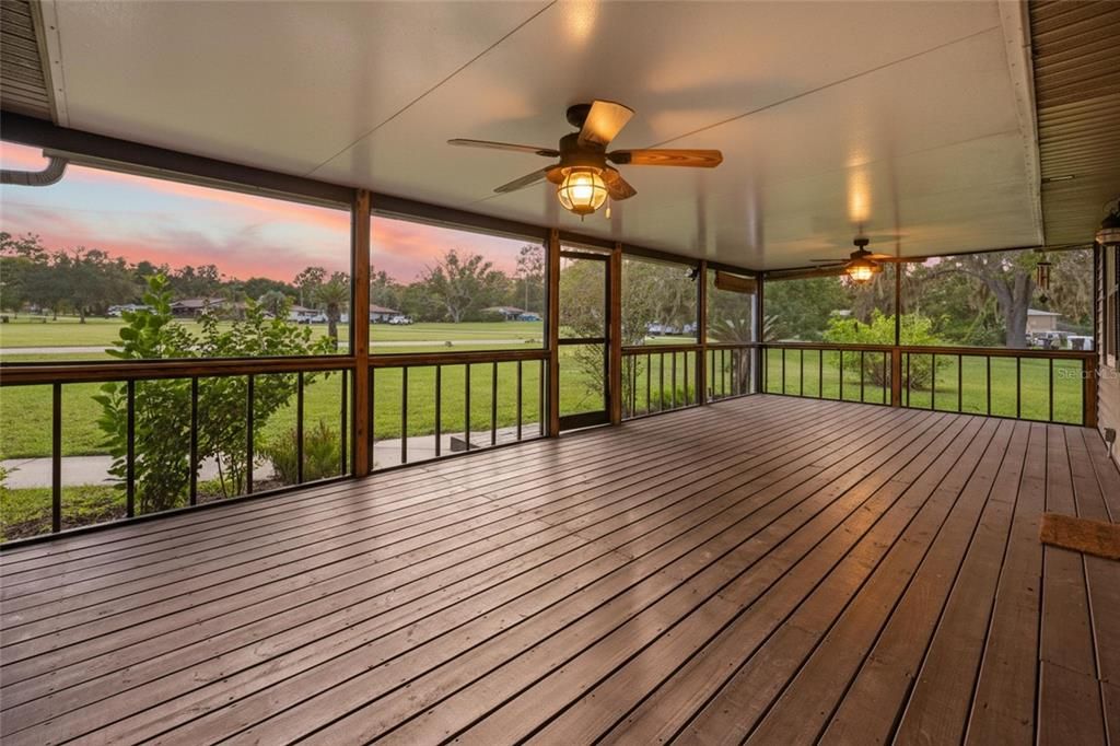 Active With Contract: $239,900 (3 beds, 2 baths, 1656 Square Feet)