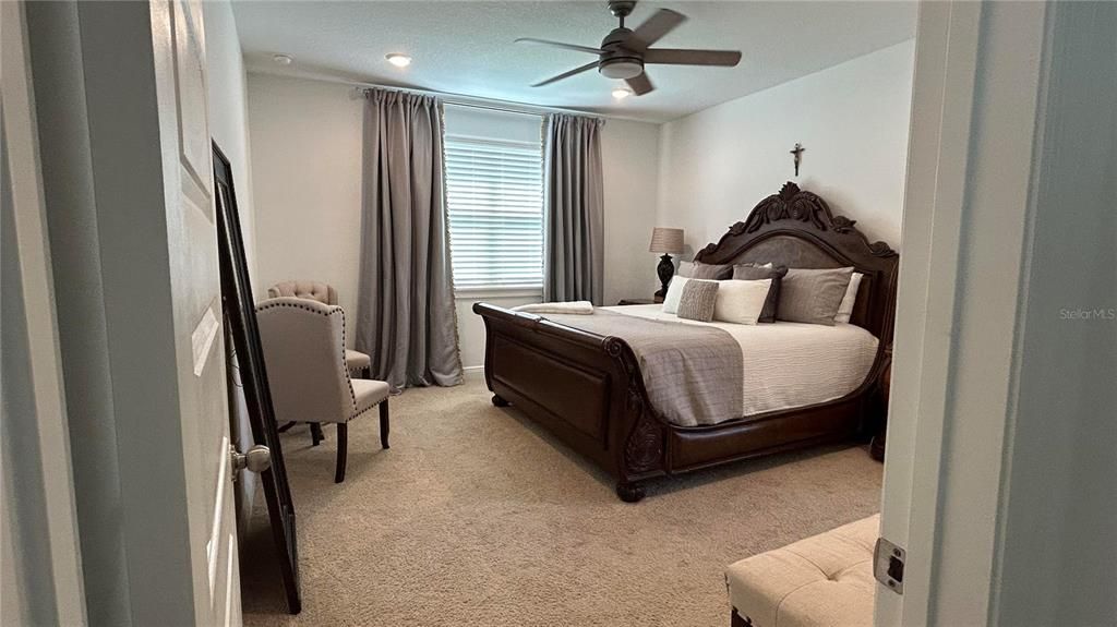 For Sale: $509,900 (5 beds, 3 baths, 2764 Square Feet)