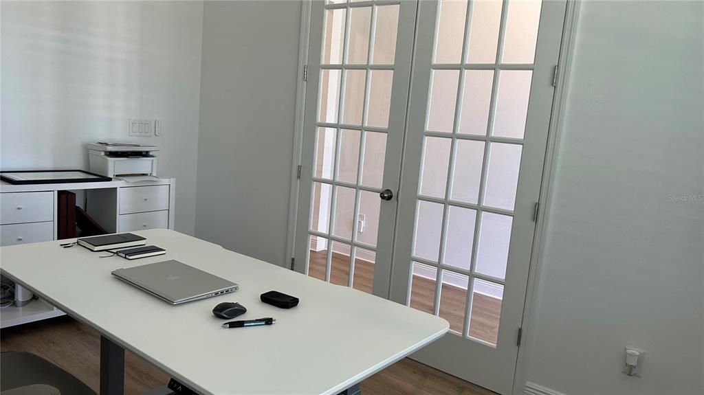 For Sale: $509,900 (5 beds, 3 baths, 2764 Square Feet)