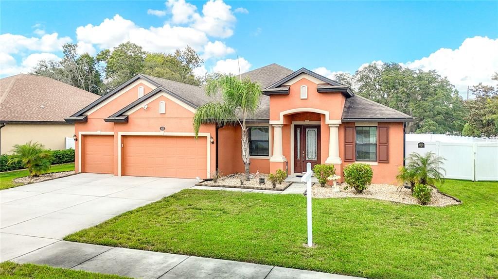 待售: $679,900 (5 贝兹, 3 浴室, 2584 平方英尺)