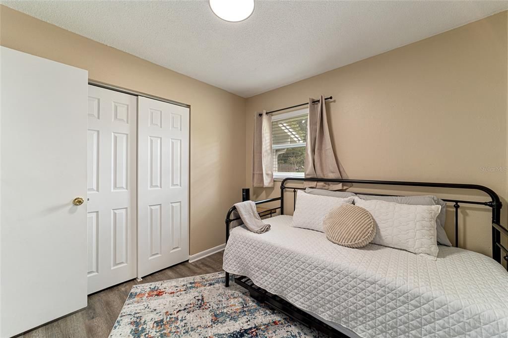 For Sale: $269,900 (3 beds, 2 baths, 1176 Square Feet)