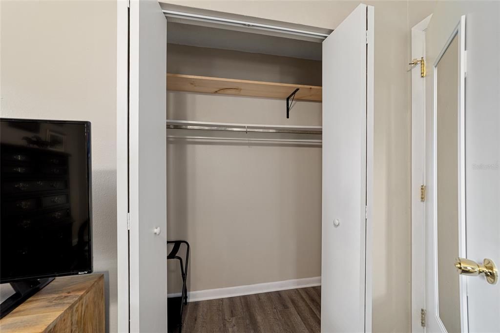 For Sale: $269,900 (3 beds, 2 baths, 1176 Square Feet)