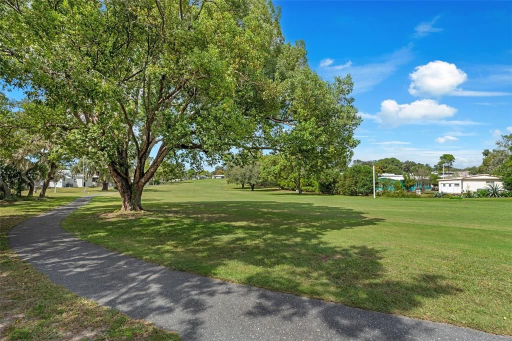 待售: $129,900 (2 贝兹, 2 浴室, 960 平方英尺)