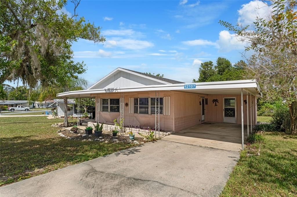 待售: $129,900 (2 贝兹, 2 浴室, 960 平方英尺)