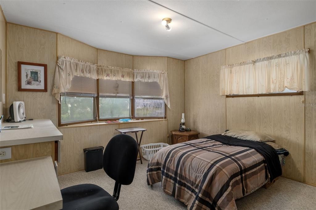 待售: $129,900 (2 贝兹, 2 浴室, 960 平方英尺)