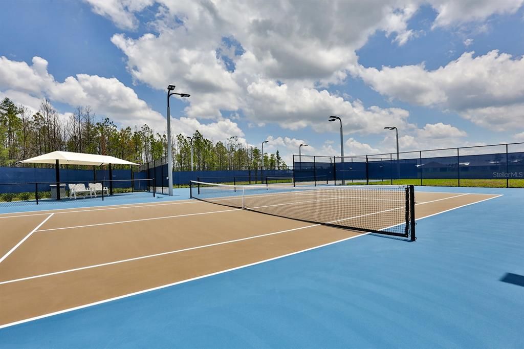 待售: $650,000 (3 贝兹, 2 浴室, 2402 平方英尺)