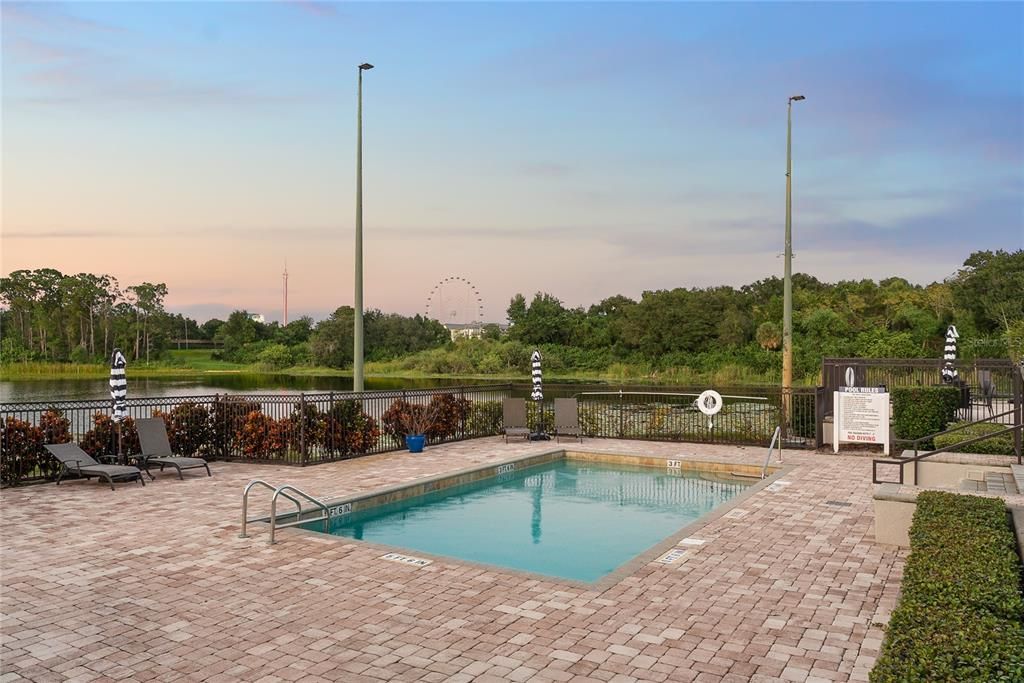 Activo con contrato: $165,000 (1 camas, 1 baños, 558 Pies cuadrados)