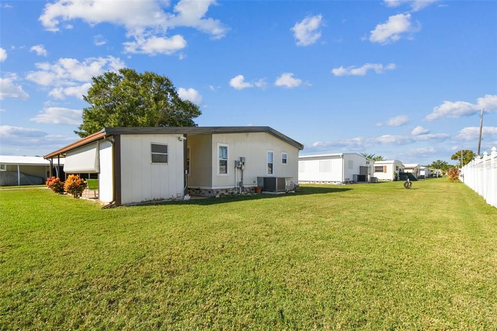 На продажу: $175,000 (2 спален, 2 ванн, 864 Квадратных фут)