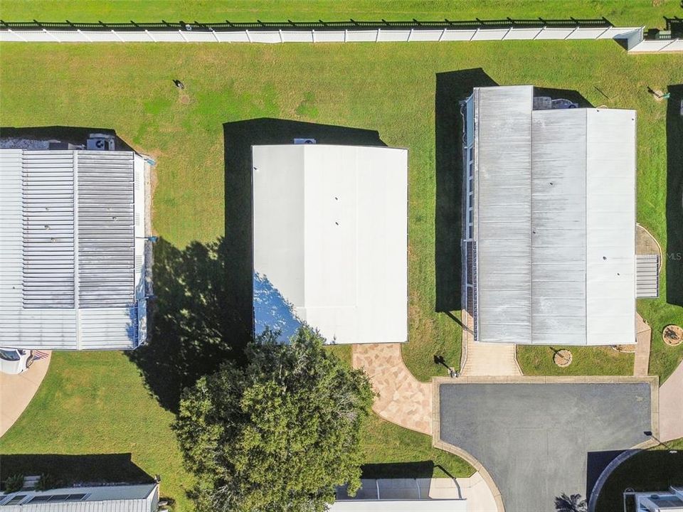 На продажу: $175,000 (2 спален, 2 ванн, 864 Квадратных фут)