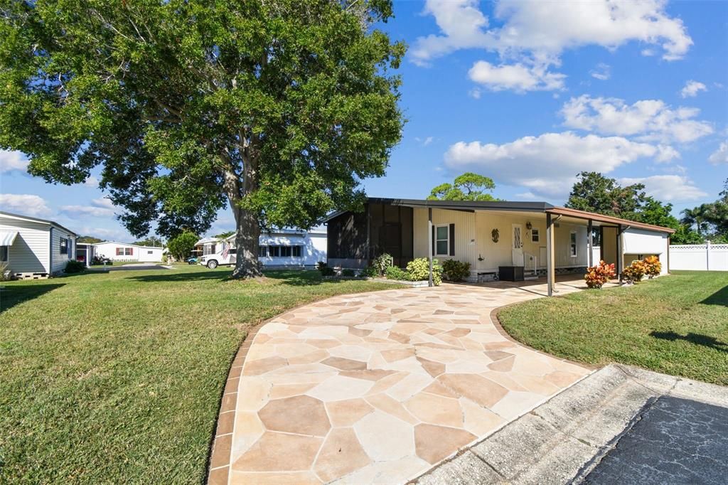 На продажу: $175,000 (2 спален, 2 ванн, 864 Квадратных фут)