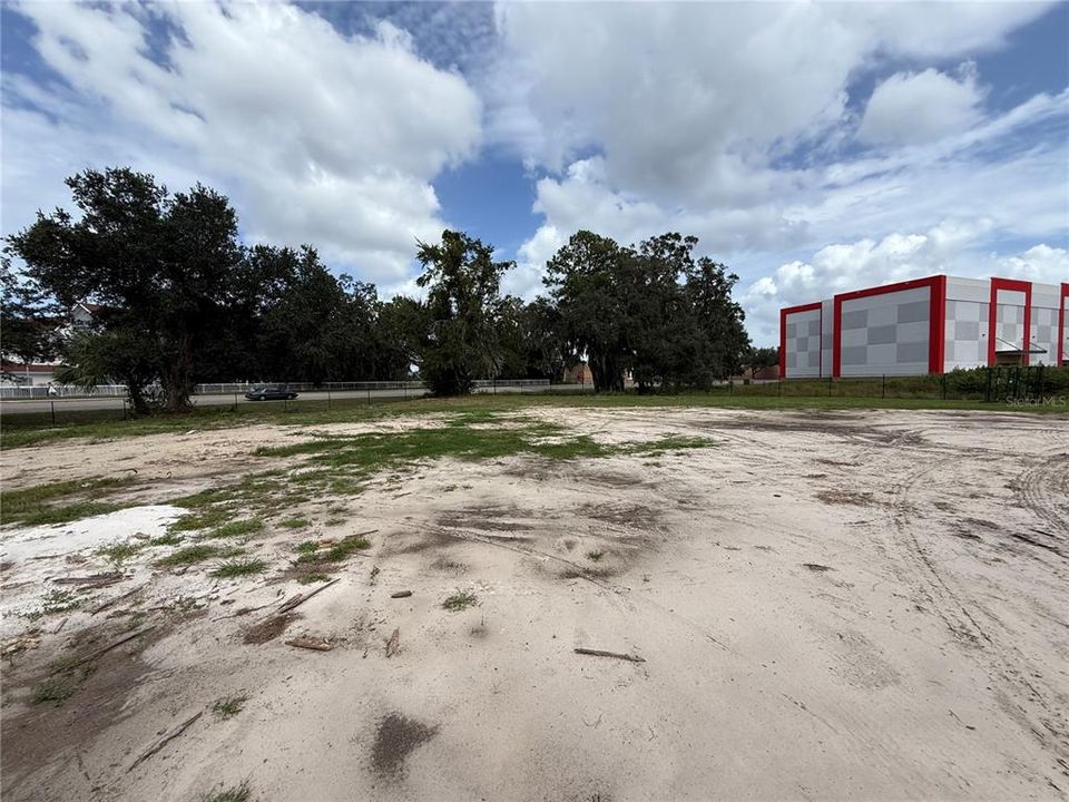 For Sale: $995,000 (0.95 acres)