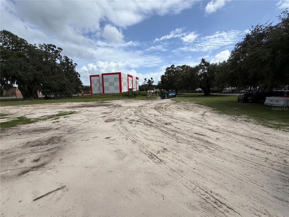 For Sale: $995,000 (0.95 acres)