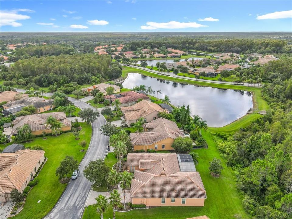 待售: $590,000 (4 贝兹, 3 浴室, 3110 平方英尺)