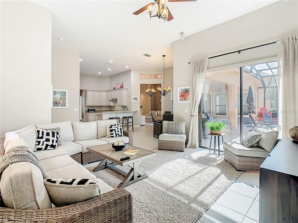 待售: $590,000 (4 贝兹, 3 浴室, 3110 平方英尺)