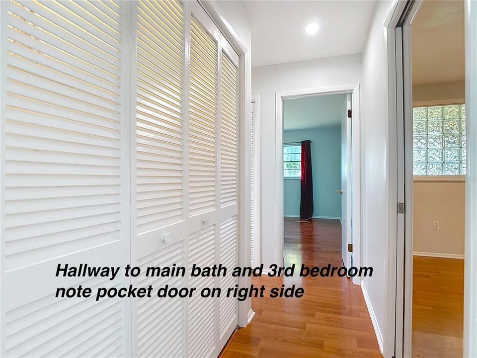 Под контрактом: $244,900 (3 спален, 2 ванн, 1226 Квадратных фут)