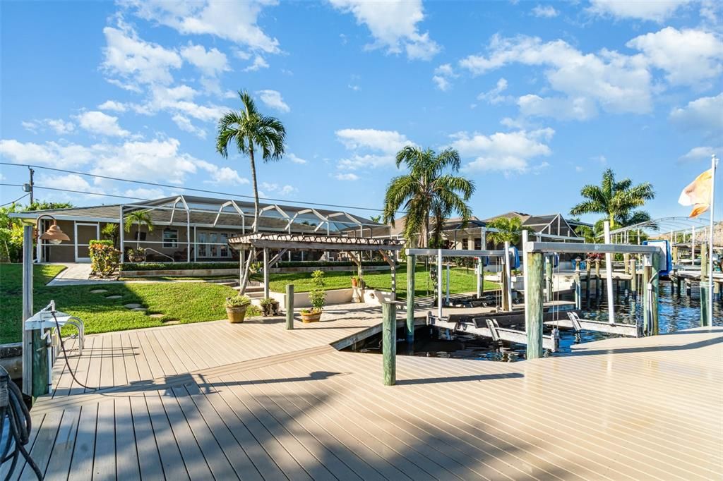 待售: $875,000 (3 贝兹, 2 浴室, 1641 平方英尺)