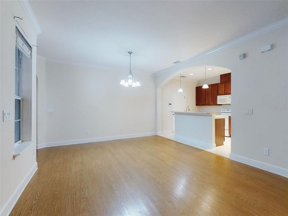 For Sale: $335,000 (3 beds, 2 baths, 1857 Square Feet)