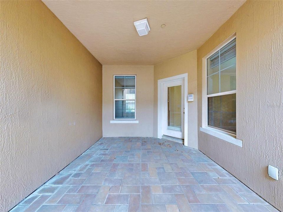 For Sale: $335,000 (3 beds, 2 baths, 1857 Square Feet)