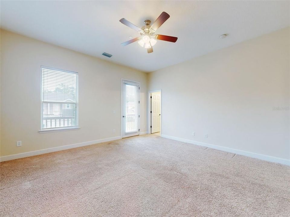 For Sale: $335,000 (3 beds, 2 baths, 1857 Square Feet)