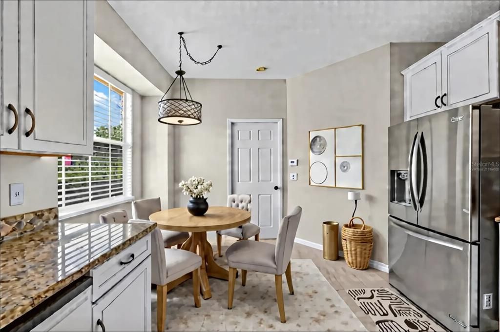 待售: $282,000 (2 贝兹, 2 浴室, 1488 平方英尺)