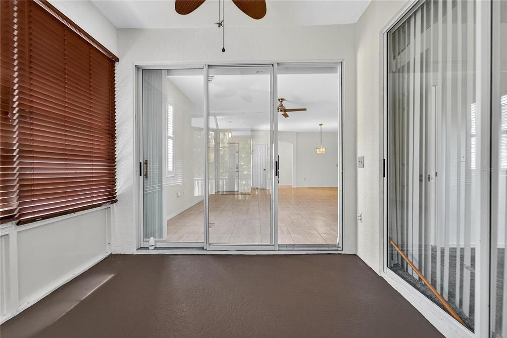 待售: $282,000 (2 贝兹, 2 浴室, 1488 平方英尺)