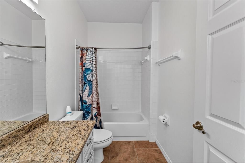 待售: $282,000 (2 贝兹, 2 浴室, 1488 平方英尺)