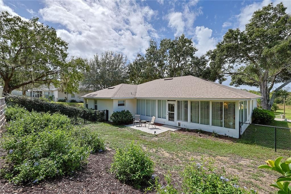 Active With Contract: $299,000 (2 beds, 2 baths, 1869 Square Feet)