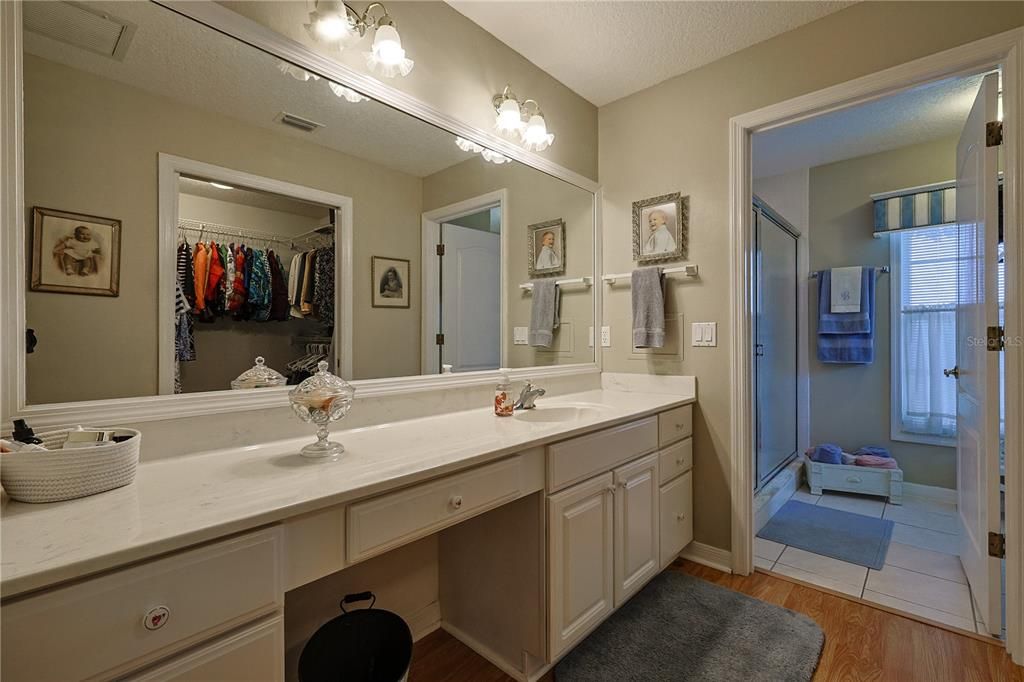 Active With Contract: $299,000 (2 beds, 2 baths, 1869 Square Feet)