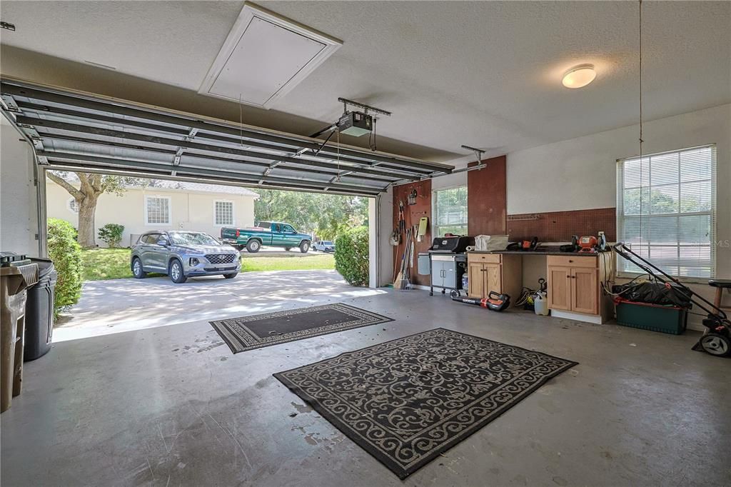 Active With Contract: $299,000 (2 beds, 2 baths, 1869 Square Feet)