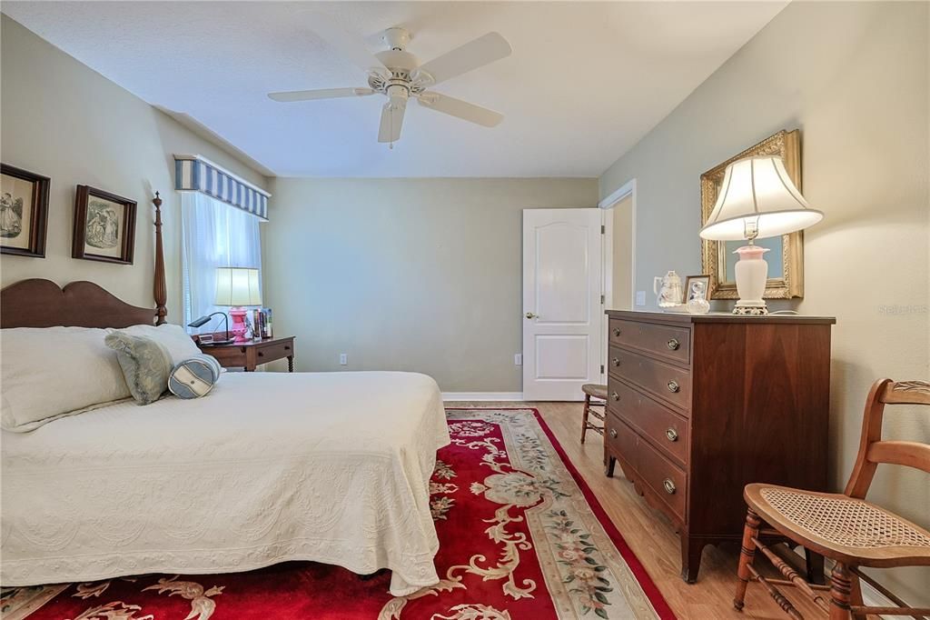 Active With Contract: $299,000 (2 beds, 2 baths, 1869 Square Feet)