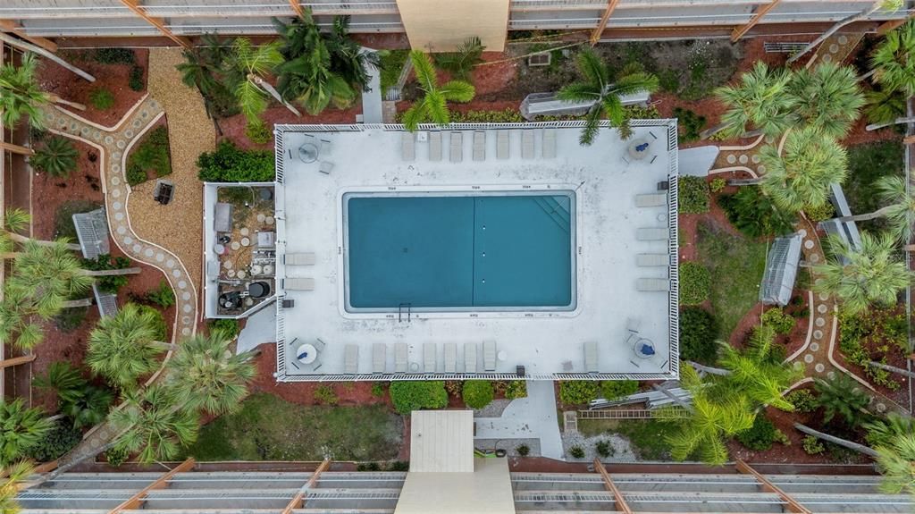 For Rent: $1,650 (1 beds, 1 baths, 747 Square Feet)