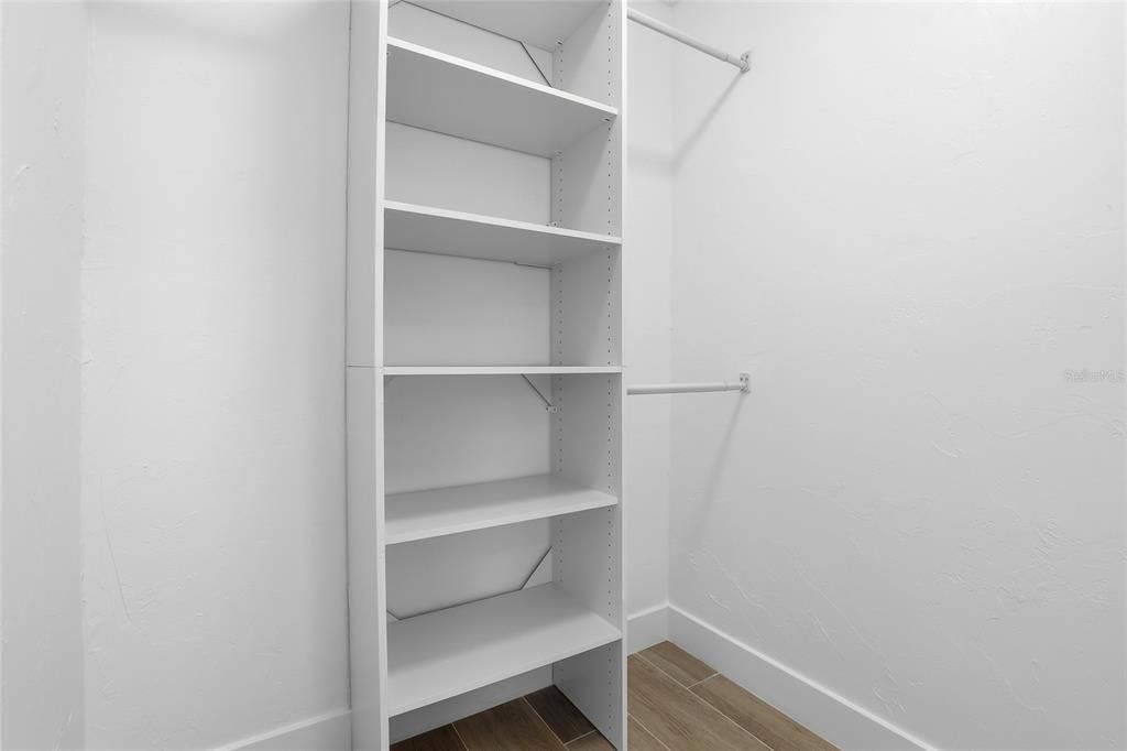 На продажу: $339,000 (3 спален, 2 ванн, 1674 Квадратных фут)