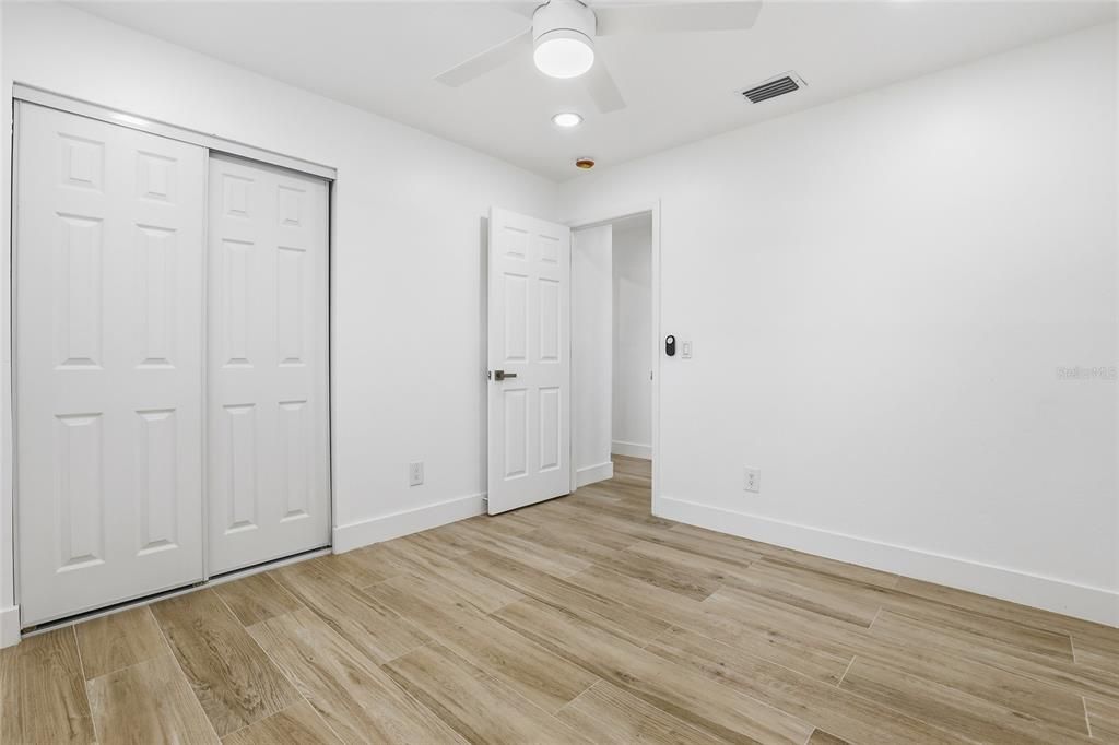 На продажу: $339,000 (3 спален, 2 ванн, 1674 Квадратных фут)