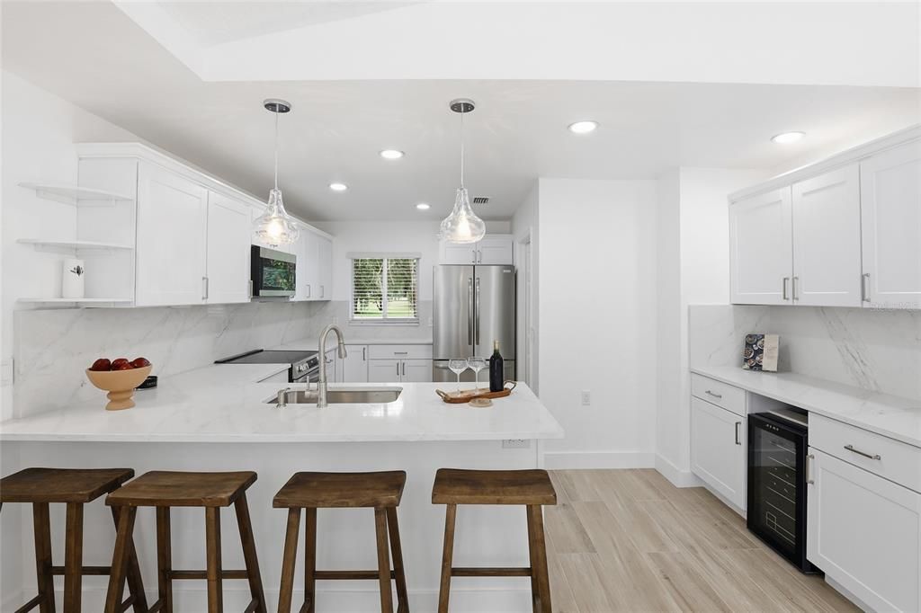 На продажу: $339,000 (3 спален, 2 ванн, 1674 Квадратных фут)