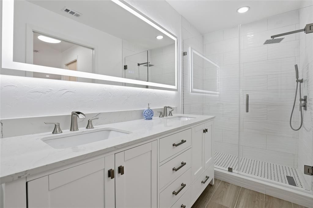 На продажу: $339,000 (3 спален, 2 ванн, 1674 Квадратных фут)